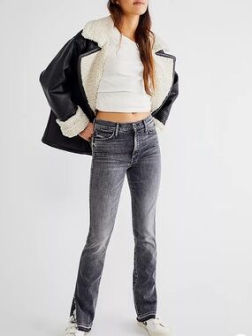2/$25 MOTHER High Waisted Rascal Slice Undone Hem Jeans Size 24